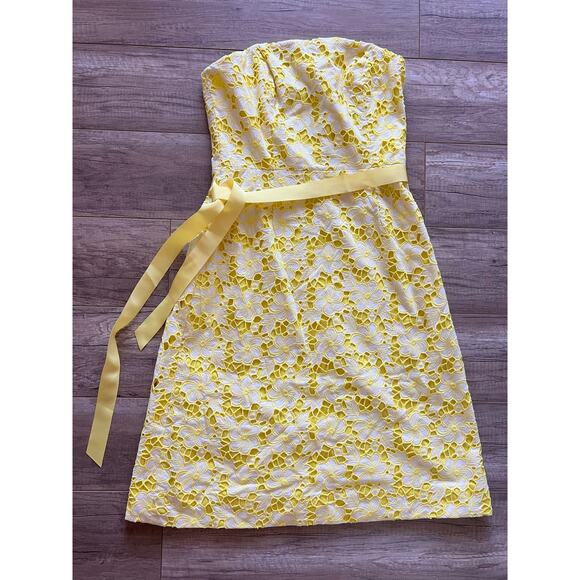 Lilly Pulitzer Sienna Kentucky Eyelet Women’s Strapless Dress 8 Yellow Floral - Picture 2 of 4